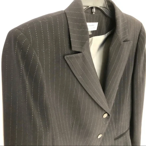 TAHARI suit jacket - Picture 3 of 8